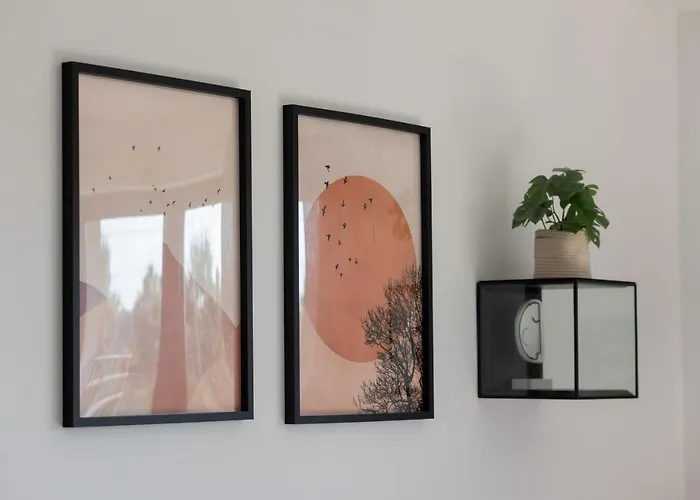 Symboliczna With Balcony & Parking By Renters 바르샤바