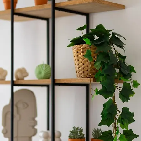 Symboliczna With Balcony & Parking By Renters Apartament *